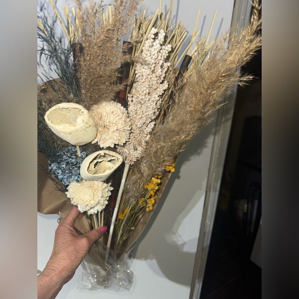 3 count Second Nature Natural Dried Floral Arrangement new 30” 3/50.00